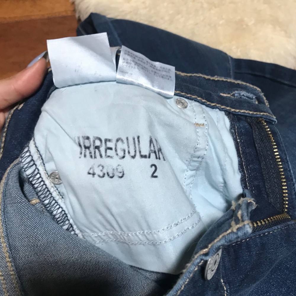 New Levi's Slim - Picture 5 of 5